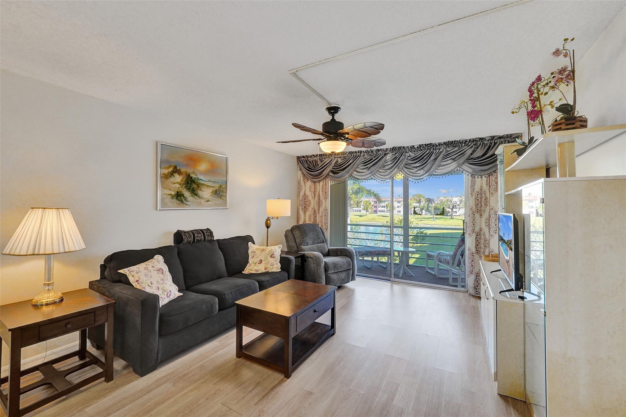 Sunrise Lakes - Residential
