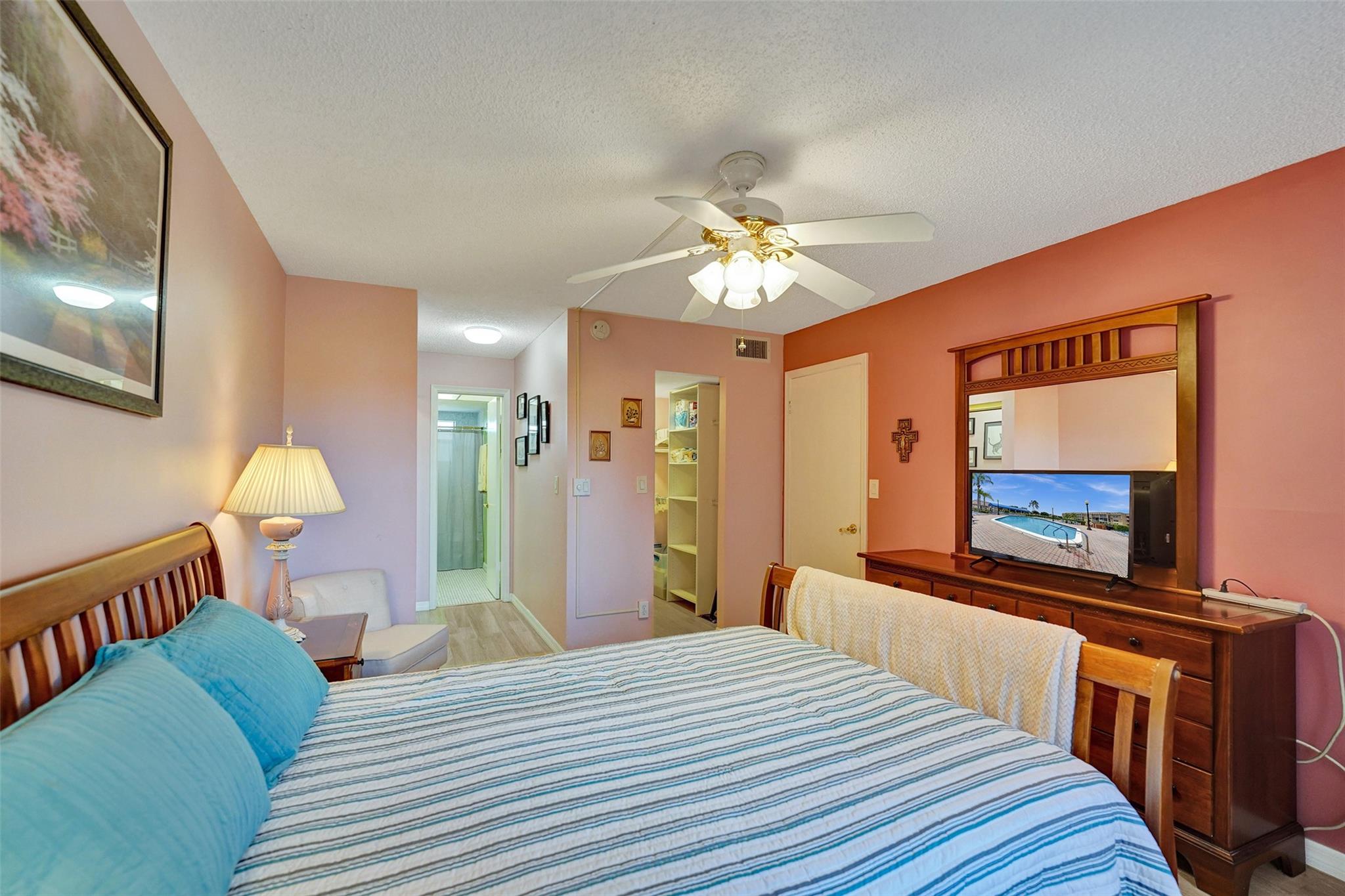 Sunrise Lakes - Residential