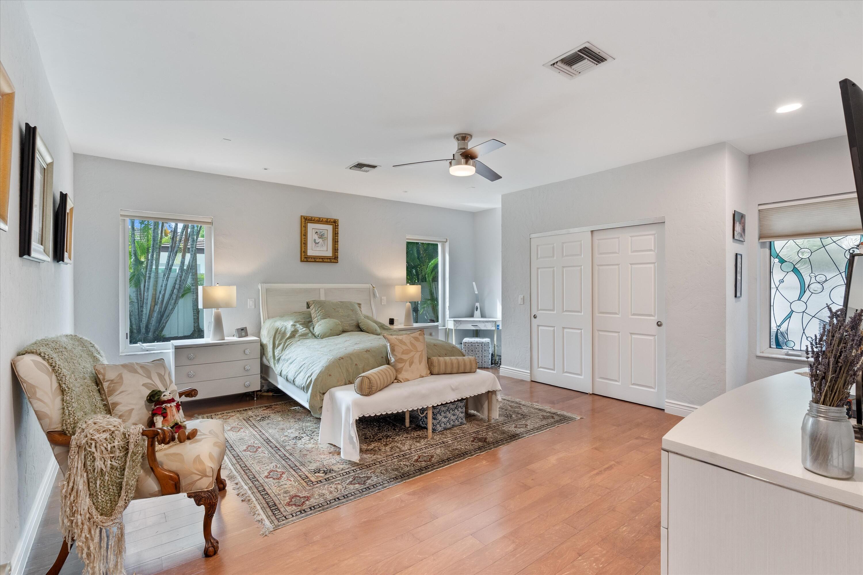 SUN AND SURF CLUB COMMUNITY - Residential