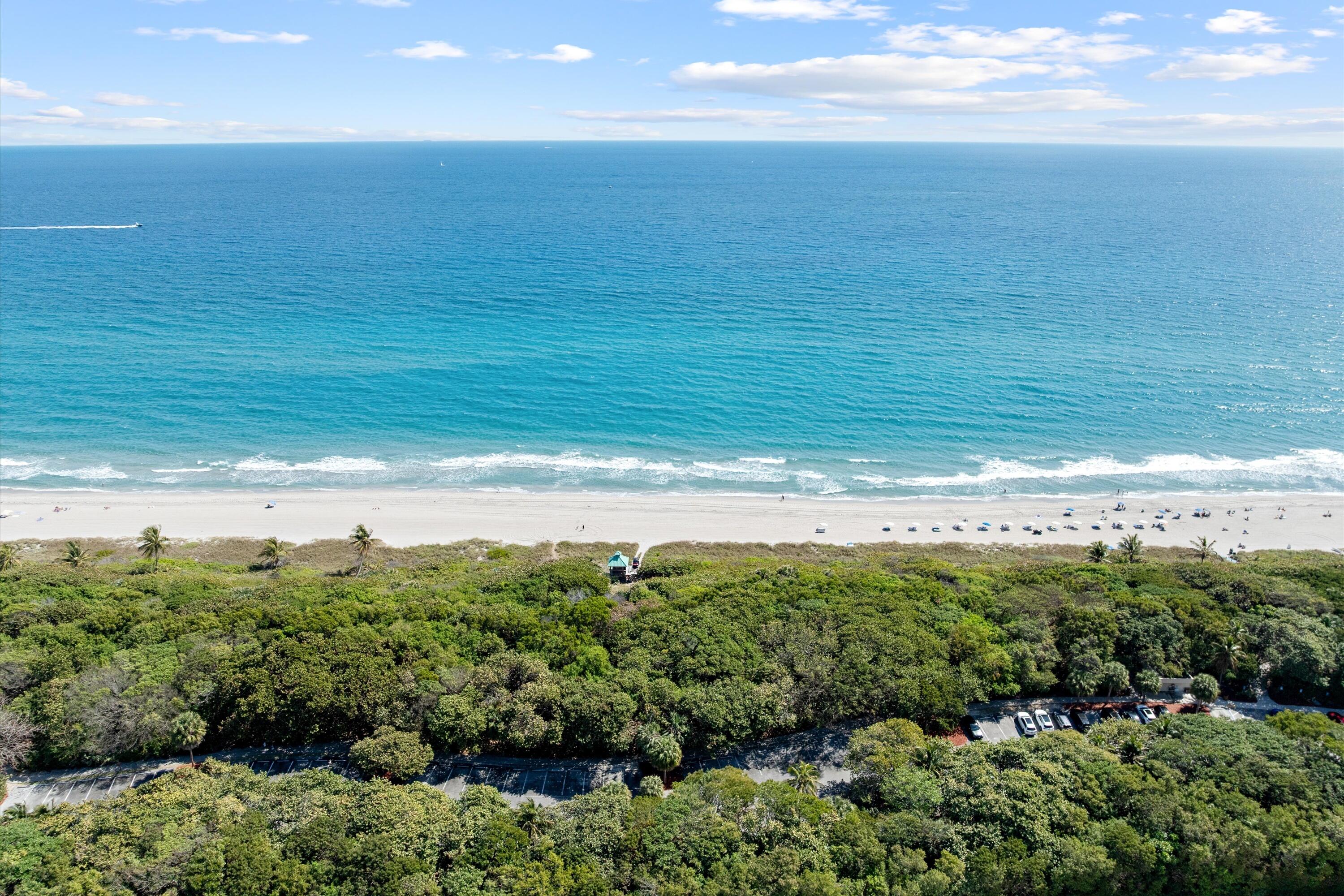 SUN AND SURF CLUB COMMUNITY - Residential