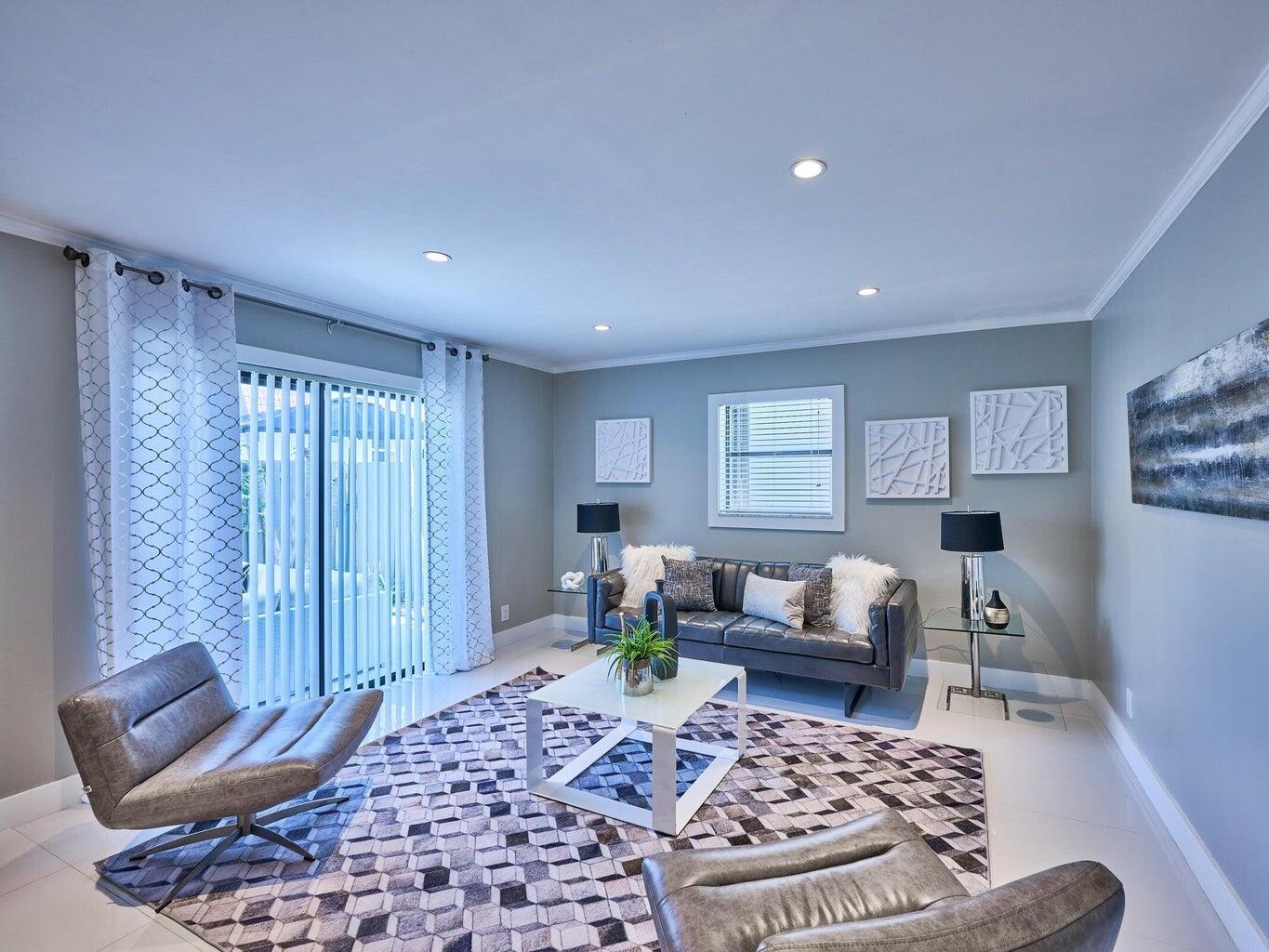 LANDMARK TOWNHOUSES - Residential