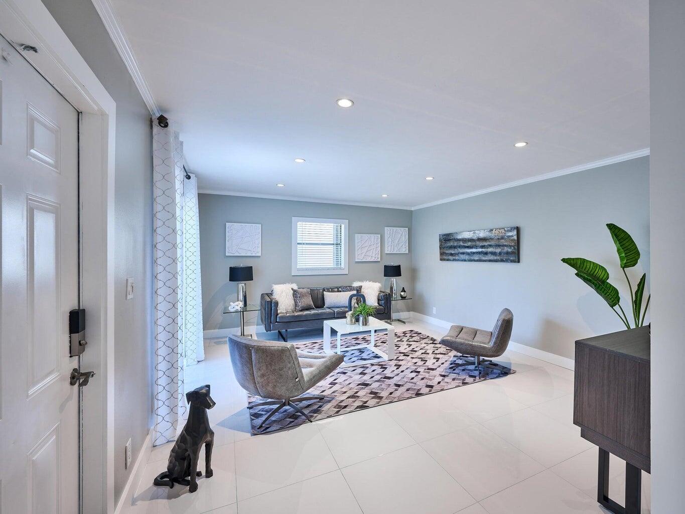 LANDMARK TOWNHOUSES - Residential