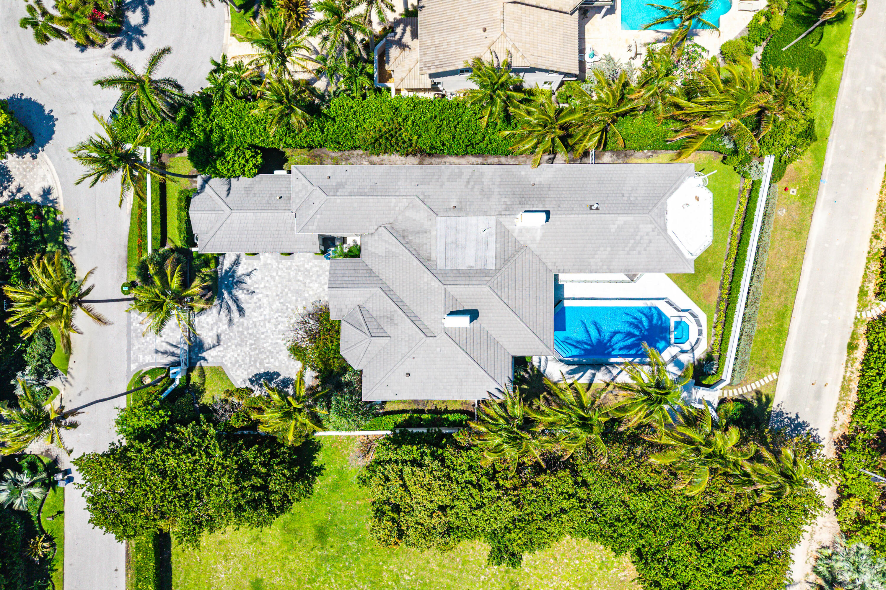 BEACHWAY NORTH - Residential