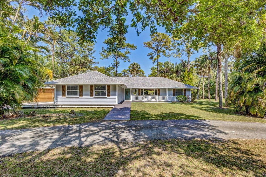 Photo of 9607 169th Court N, Jupiter, FL 33478 (MLS # R11070942)