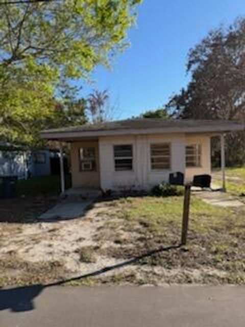1503 Edgewood Ter Terrace Fort Pierce FL 34950