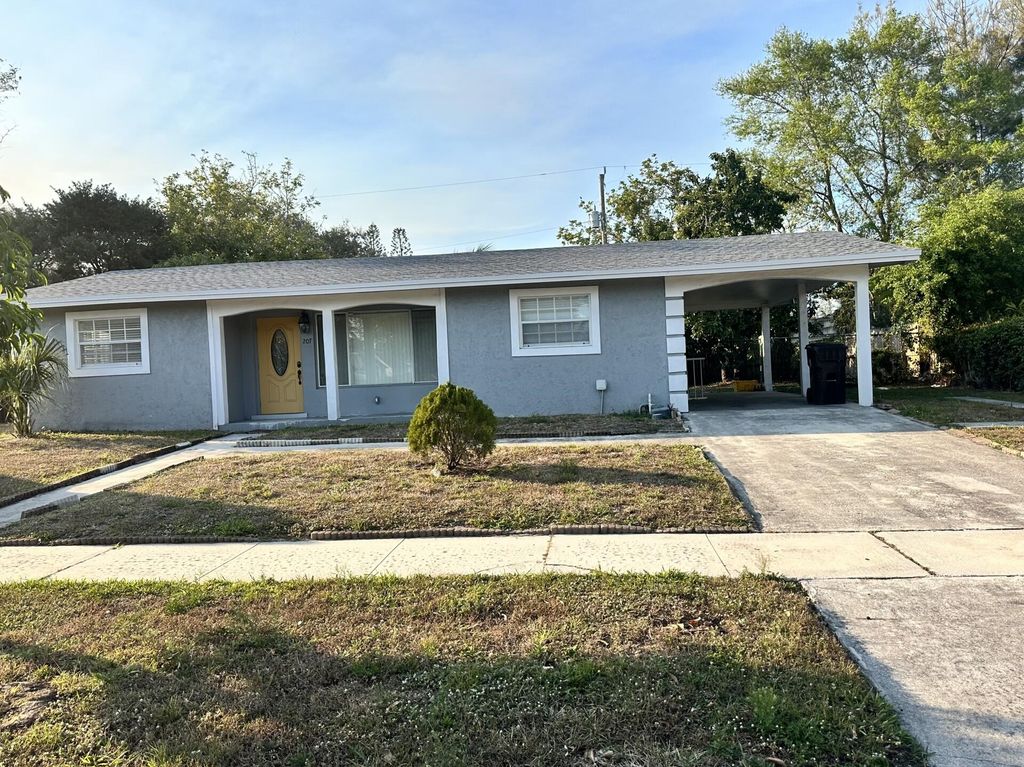 Photo of 207 Huron Place, West Palm Beach, FL 33409 (MLS # R11161335)