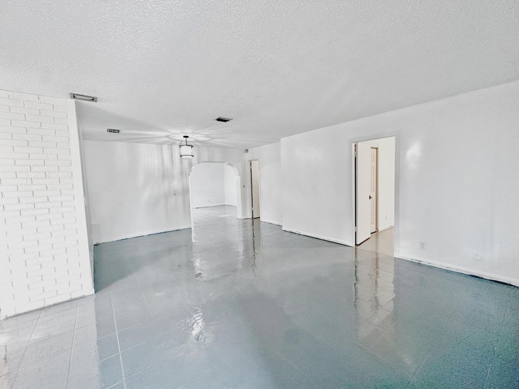 Photo of 207 Huron Place, West Palm Beach, FL 33409 (MLS # R11161335)