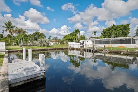 Tiny photo for 1921 NW 31st Court, Oakland Park, FL 33309 (MLS # F10555255)