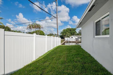 Tiny photo for 1921 NW 31st Court, Oakland Park, FL 33309 (MLS # F10555255)
