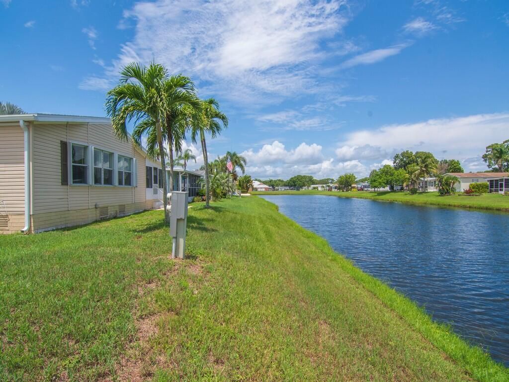 Photo of 475 Pelican Shoal Pl, Fort Pierce, FL 34982 (MLS # R11108515)