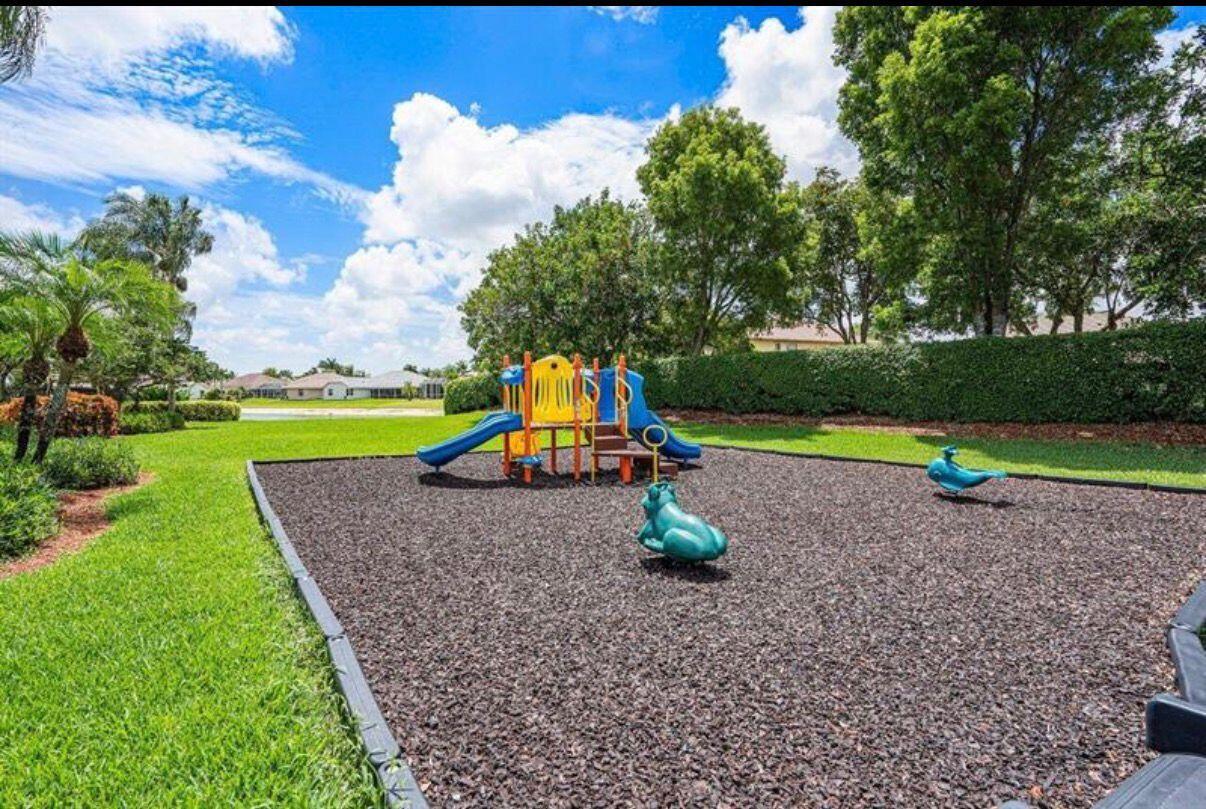 BOCA WINDS PAR D-2 - Residential