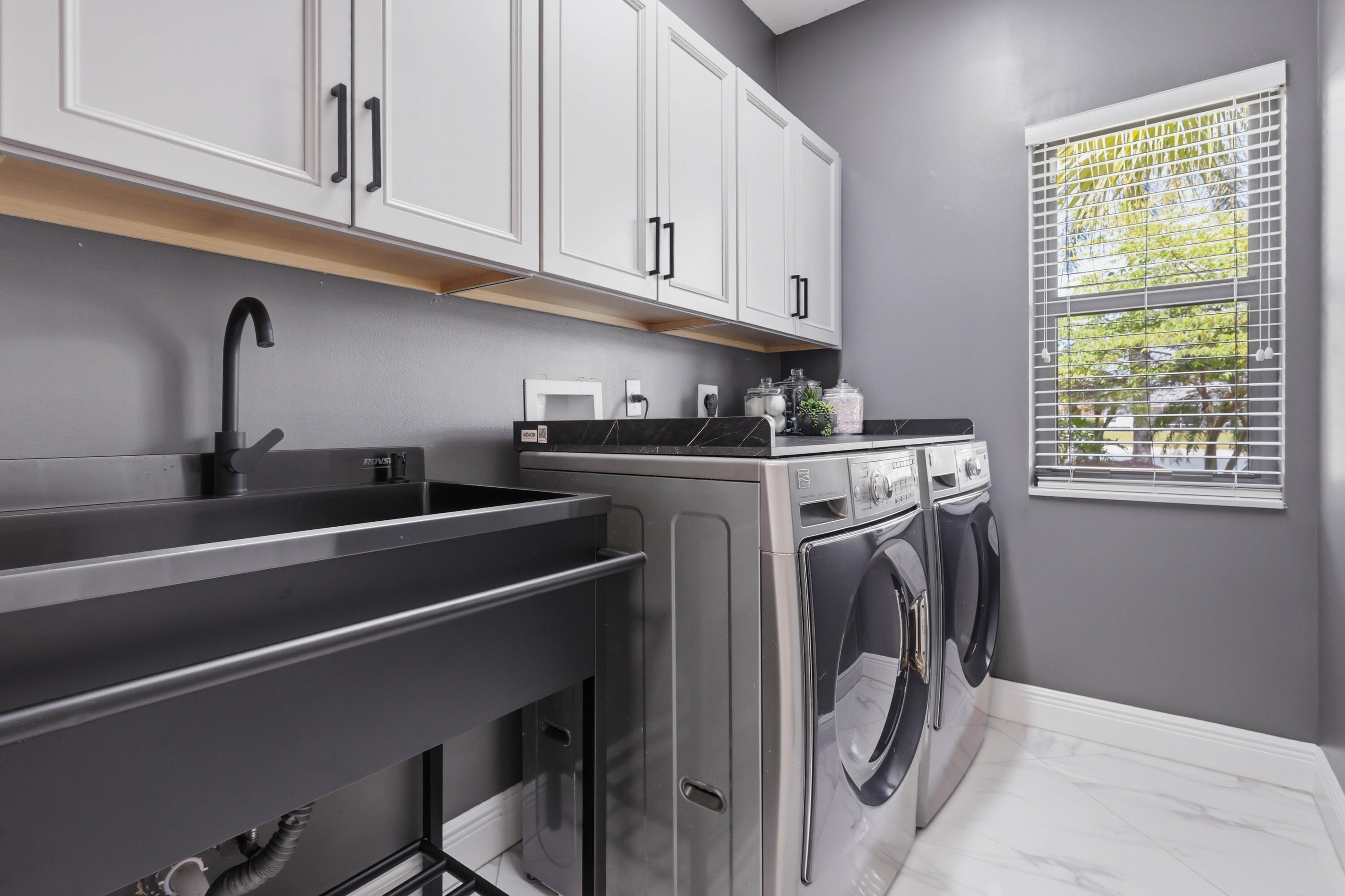 BOCA WINDS PAR D-2 - Residential