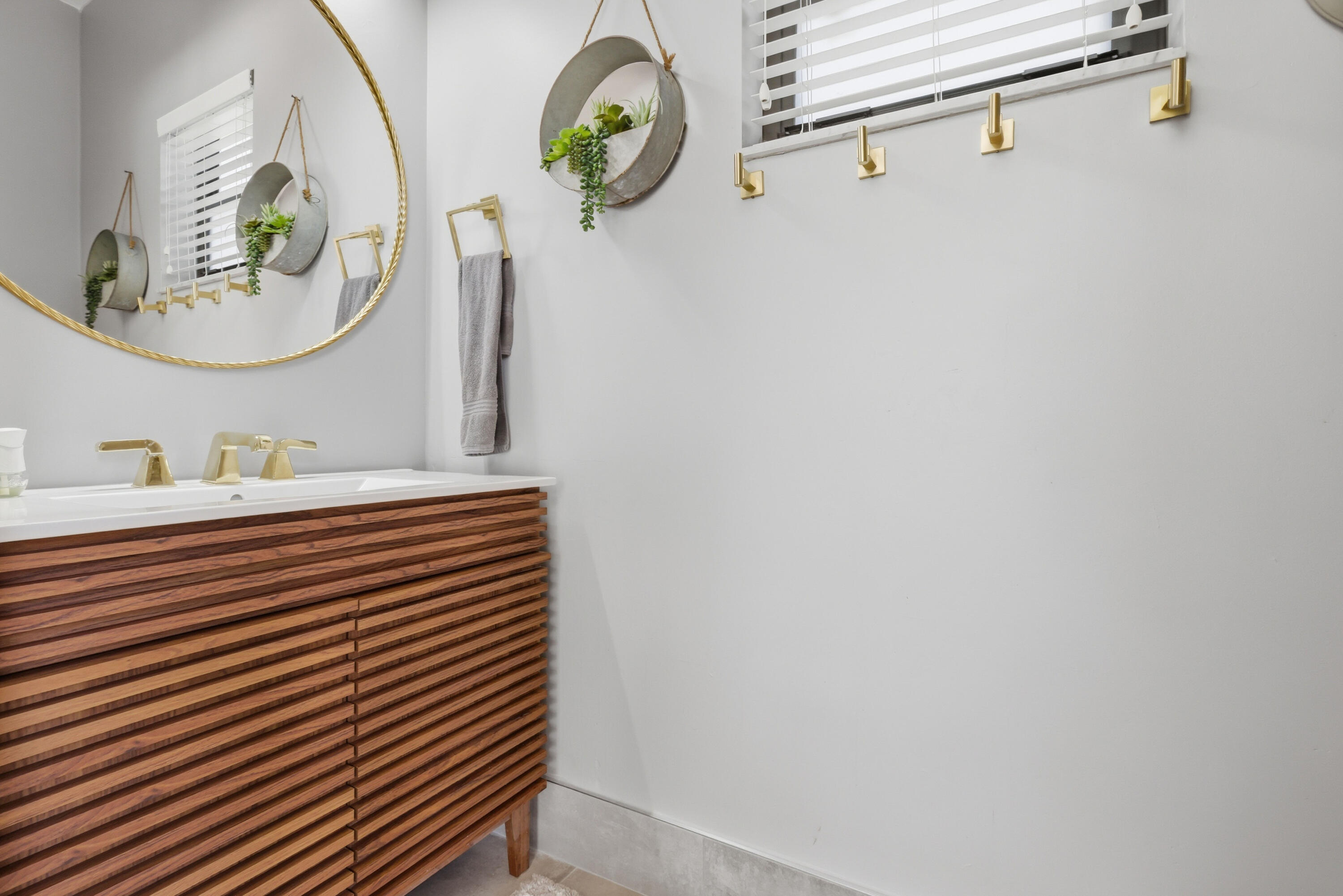 BOCA WINDS PAR D-2 - Residential