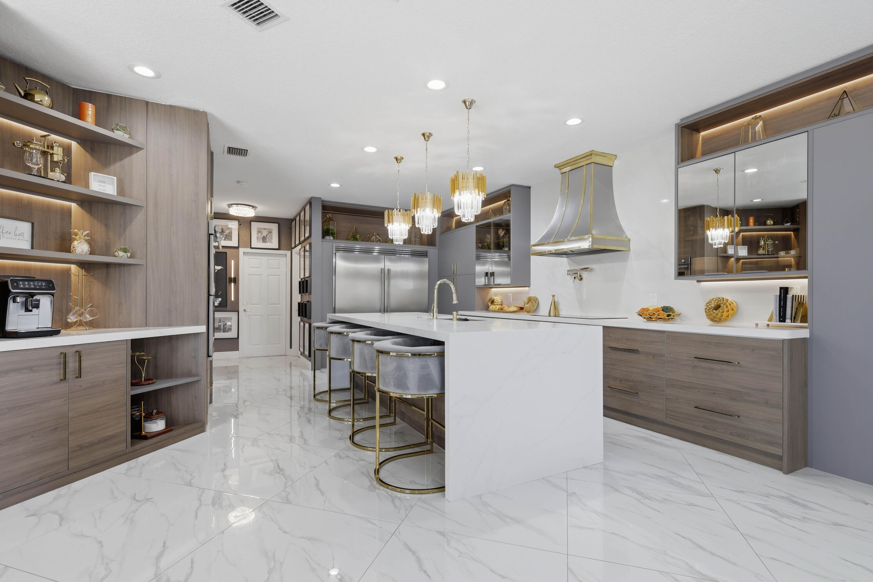 BOCA WINDS PAR D-2 - Residential