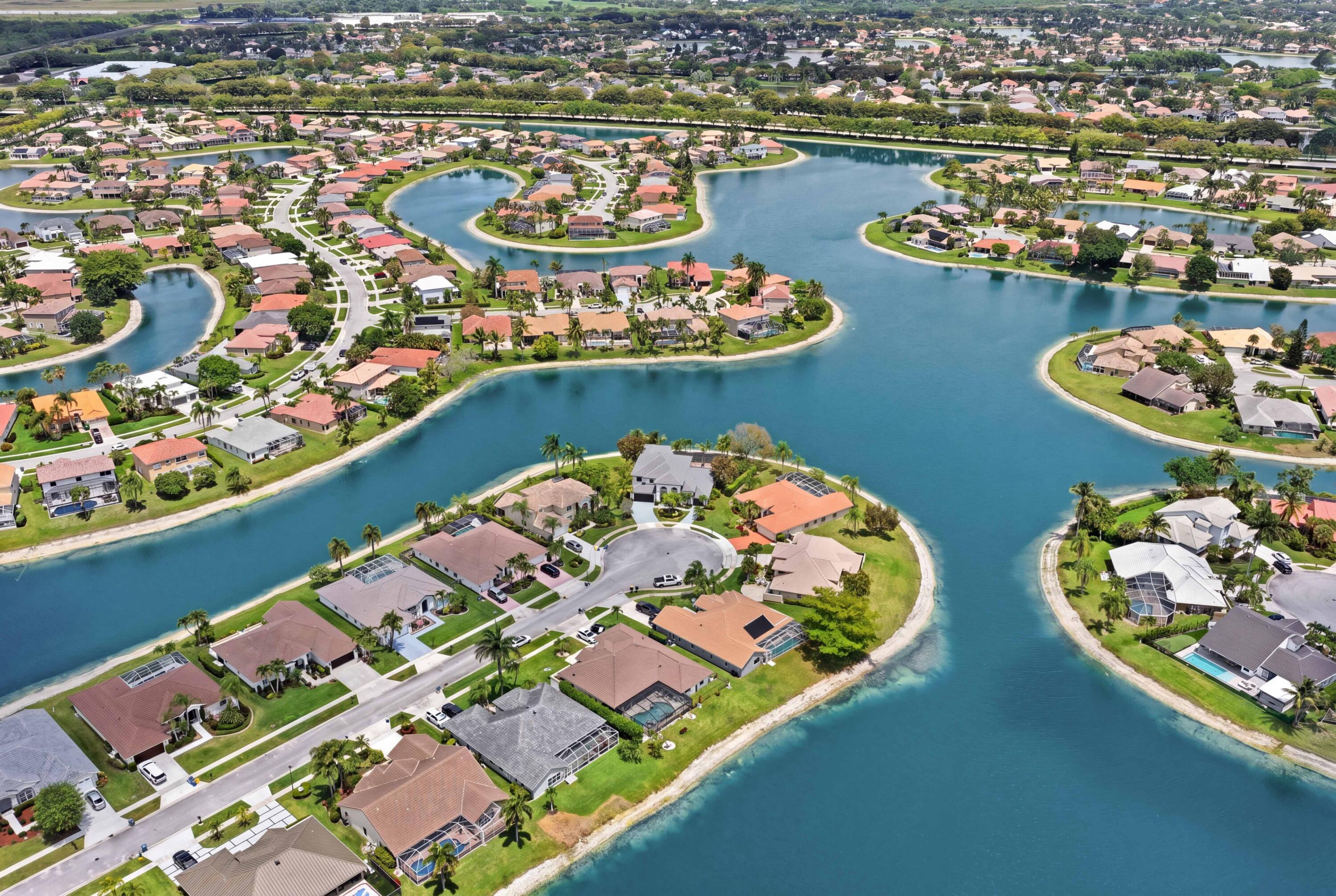 22257 Vista Lago Drive