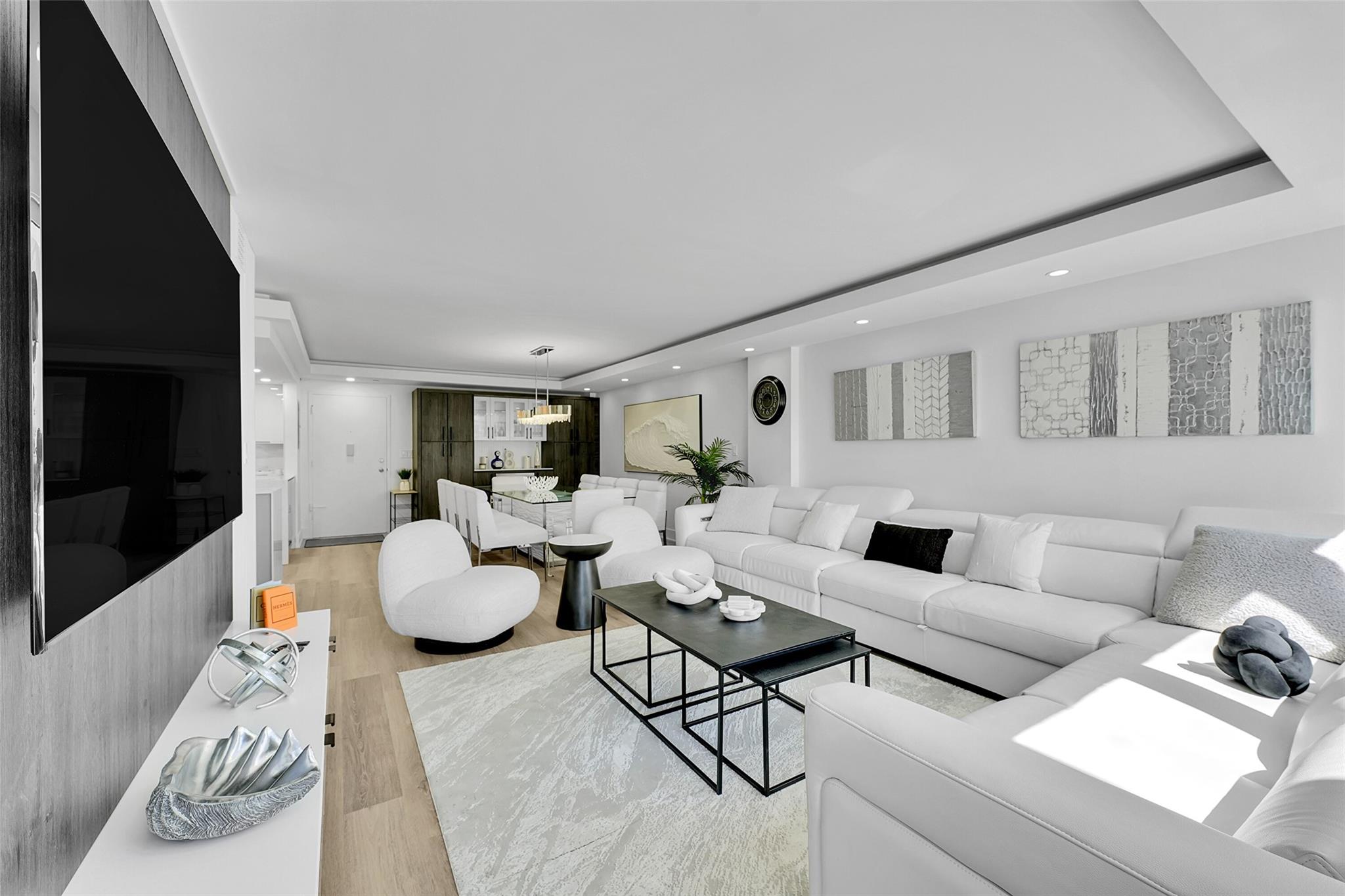 PARLIAMENT HOUSE CONDO - Residential