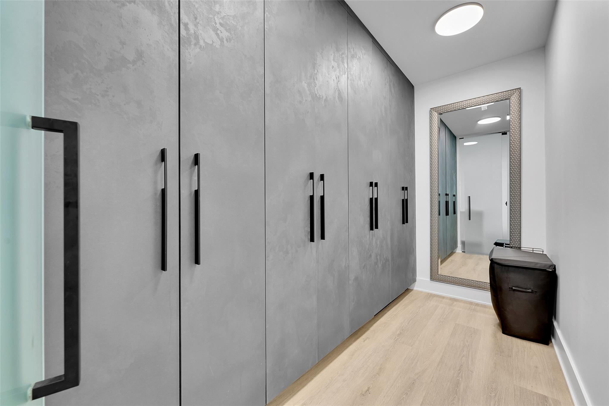 PARLIAMENT HOUSE CONDO - Residential