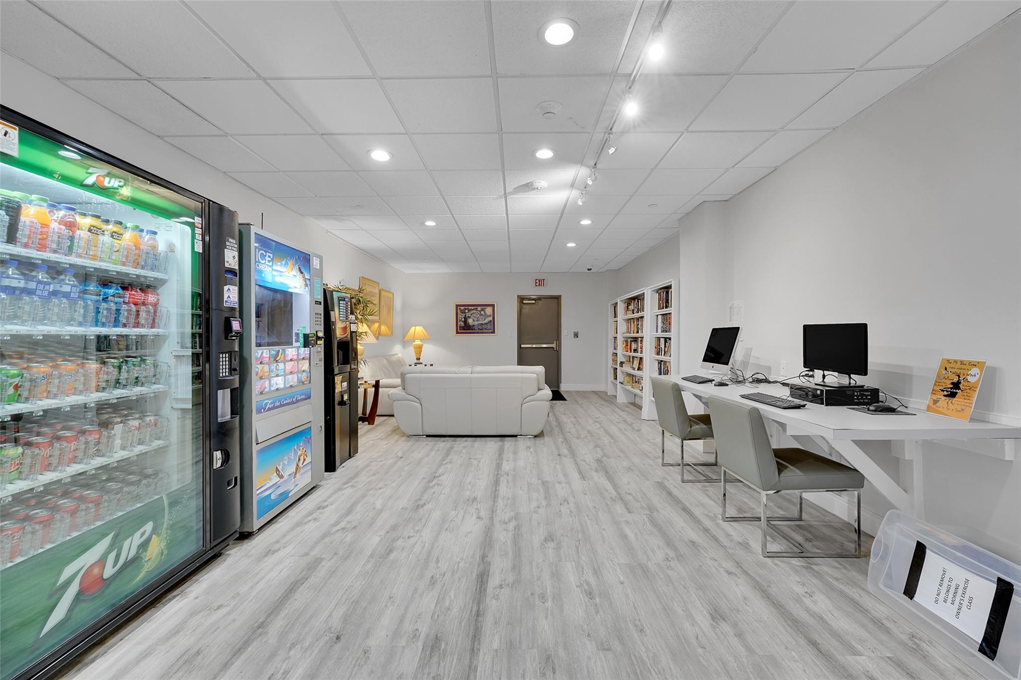 PARLIAMENT HOUSE CONDO - Residential