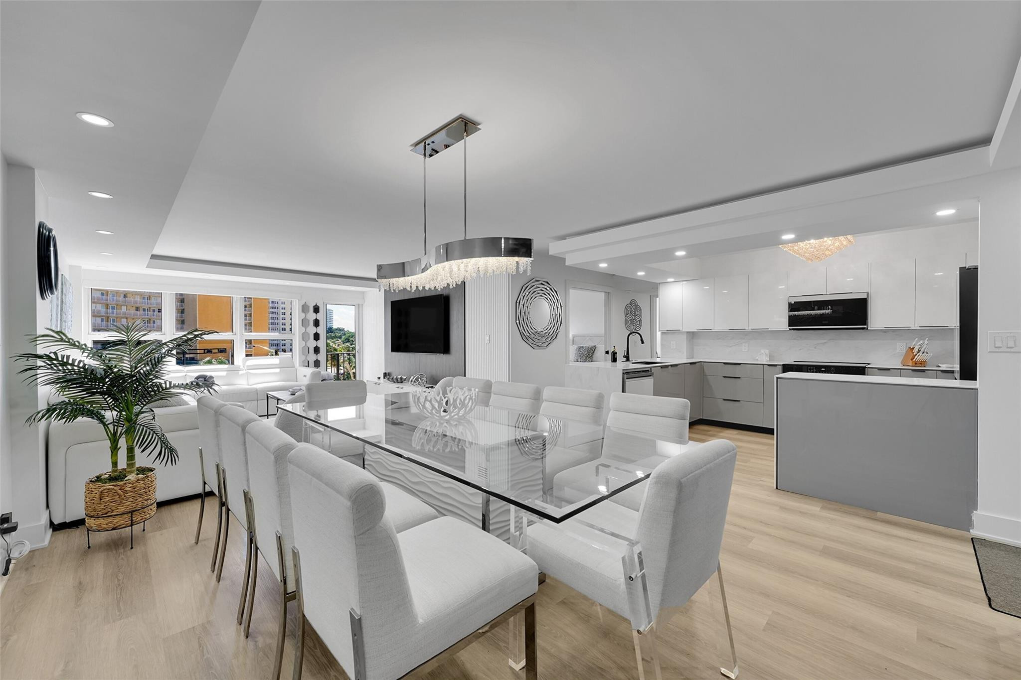 405 N Ocean Boulevard 306