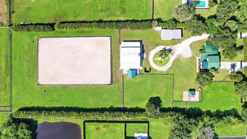 Photo of 401 Campbell Road, Fort Pierce, FL 34945 (MLS # R11133283)