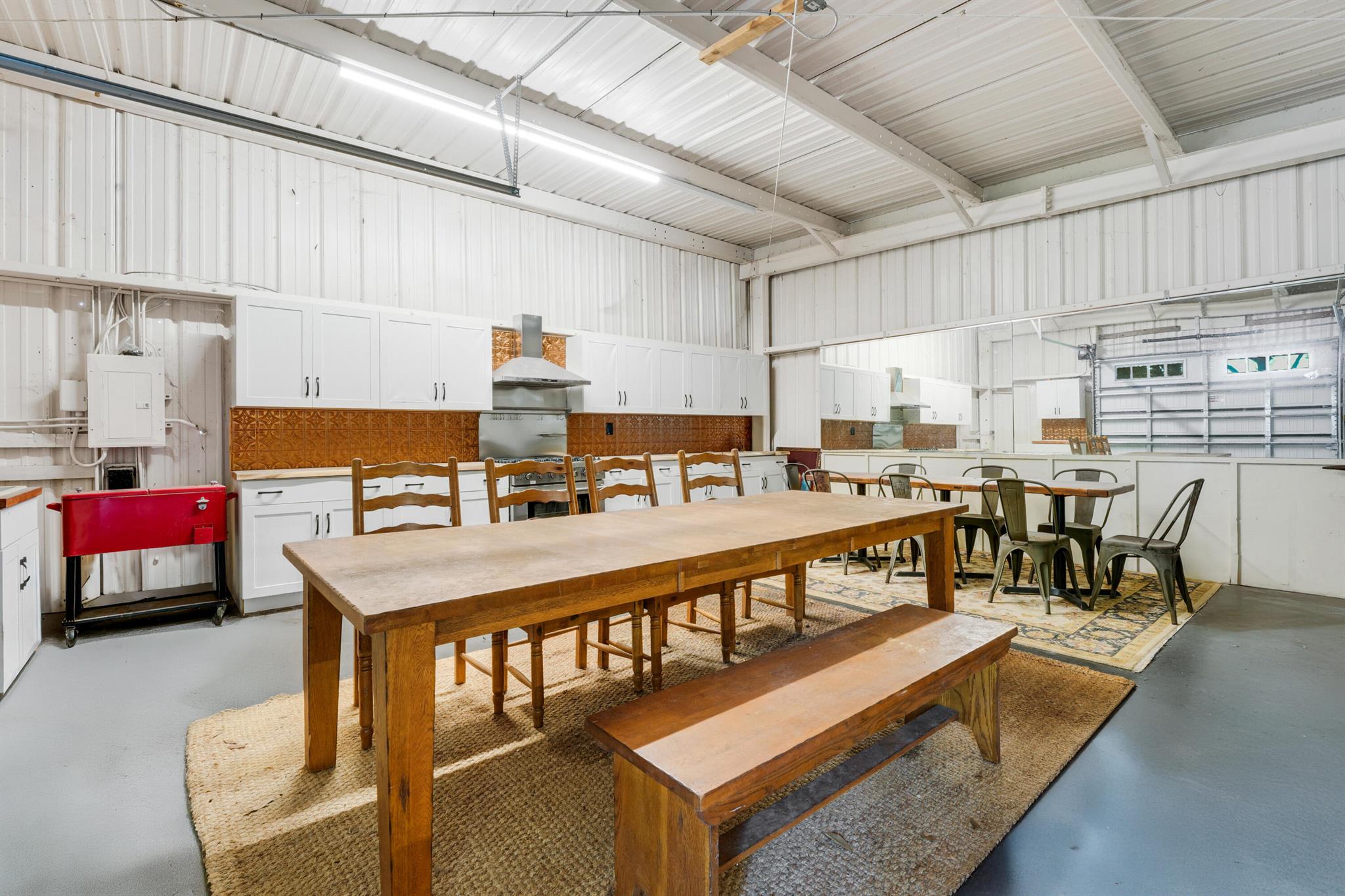 METES AND BOUNDS - Residential