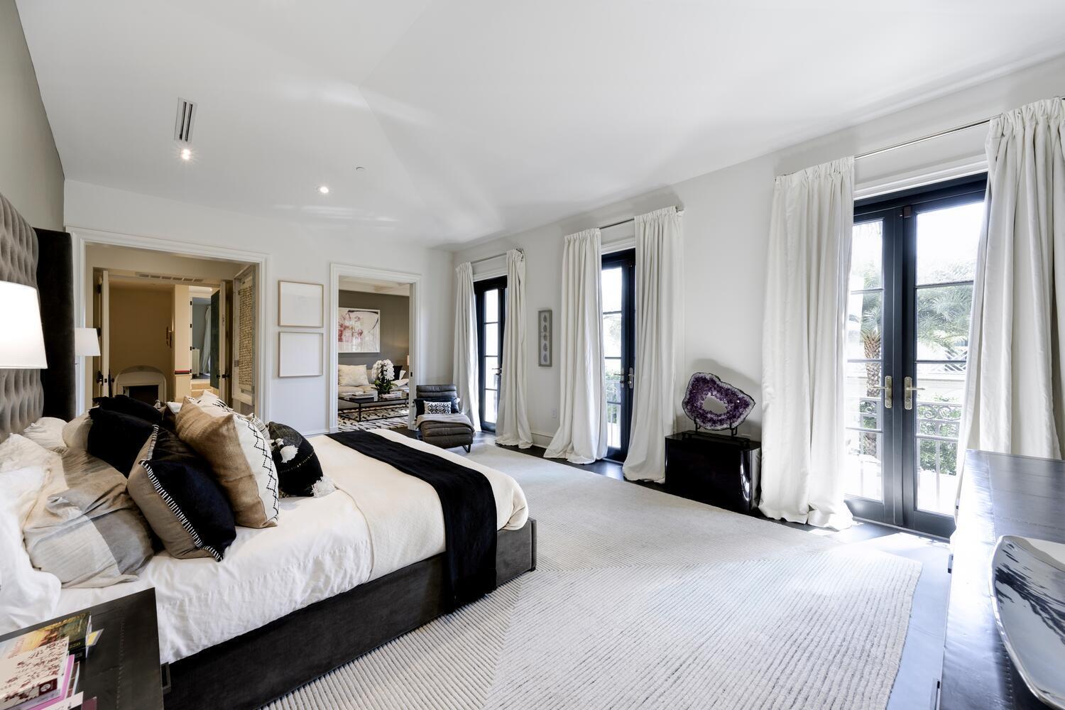 FLORAL PARK - Residential