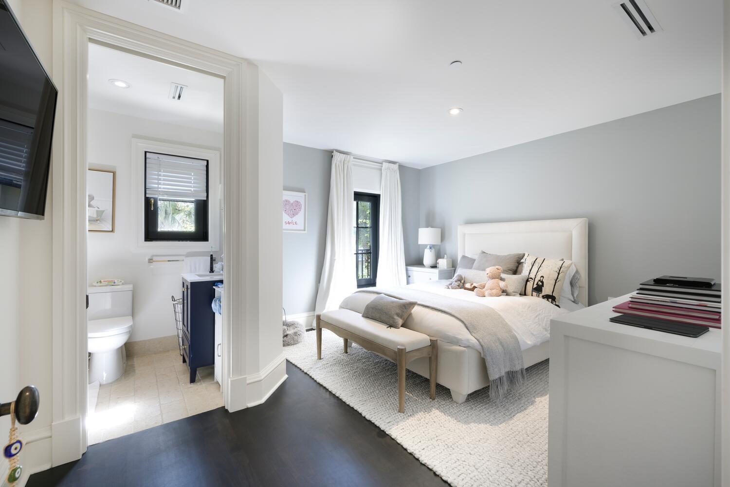 FLORAL PARK - Residential