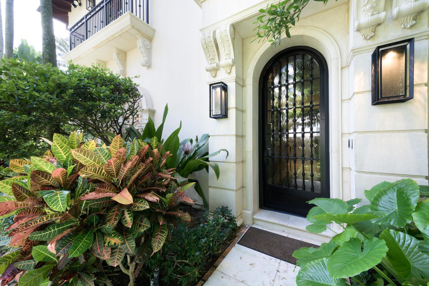 Welcome to 160 Sunset. This special gated townhome lives like a single family residence and is just steps from our towns most beautiful white sand beaches! Beyond the ideal location the home offers over 5,000 sq. ft. of newly renovated spaces both indoors and out. Imagine living in this spectacular residence with soring ceiling, perfect for an art collector, with four bedrooms, five and one half bathrooms and an elevator this lively oasis can be enjoyed for the upcoming season.