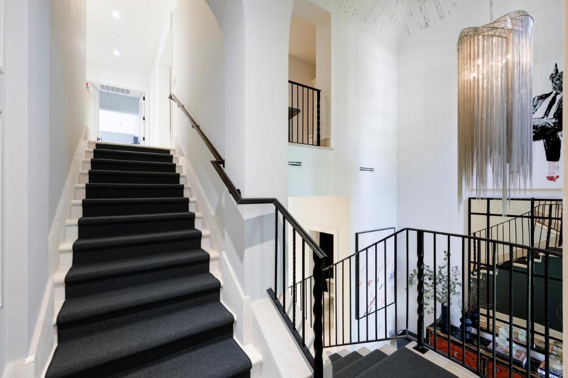 FLORAL PARK - Residential