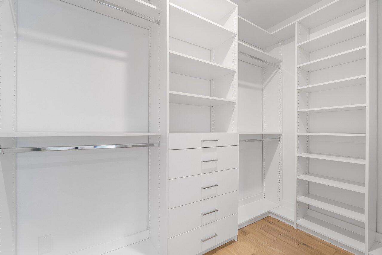 BOCA RATON BATH & TENNIS - Residential