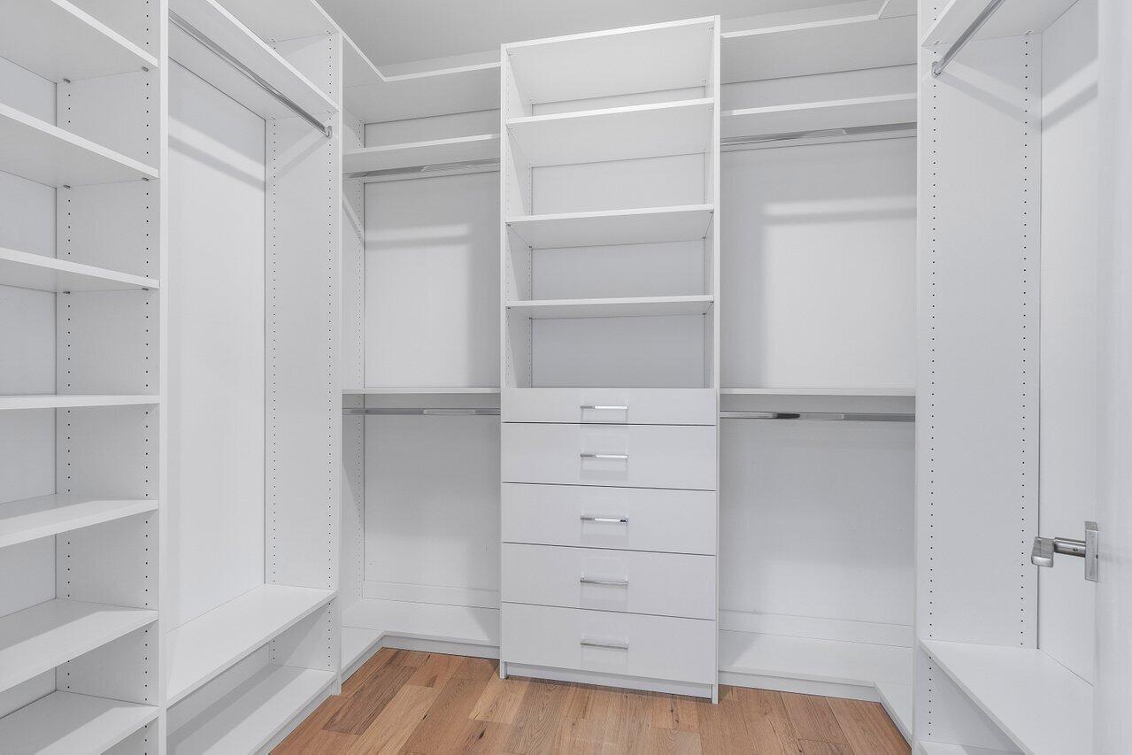 BOCA RATON BATH & TENNIS - Residential