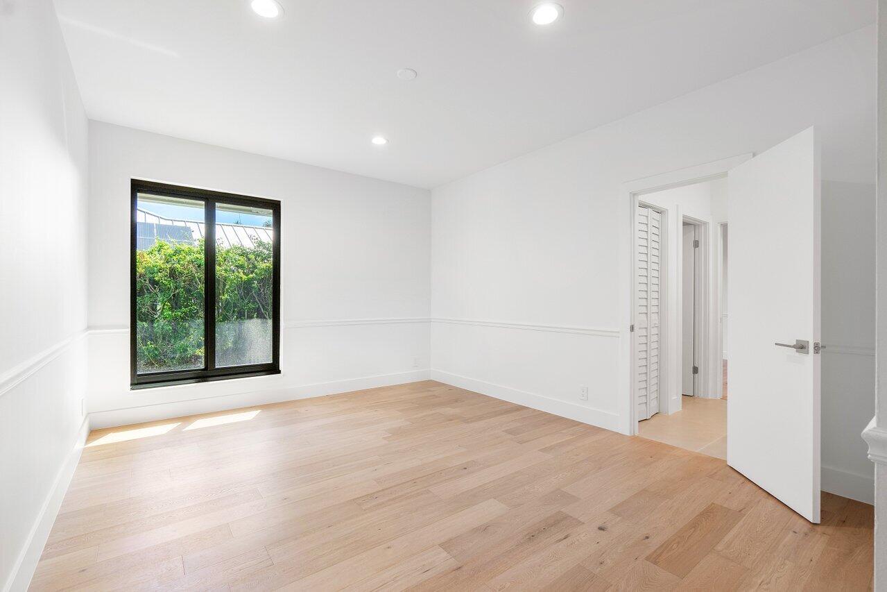 BOCA RATON BATH & TENNIS - Residential