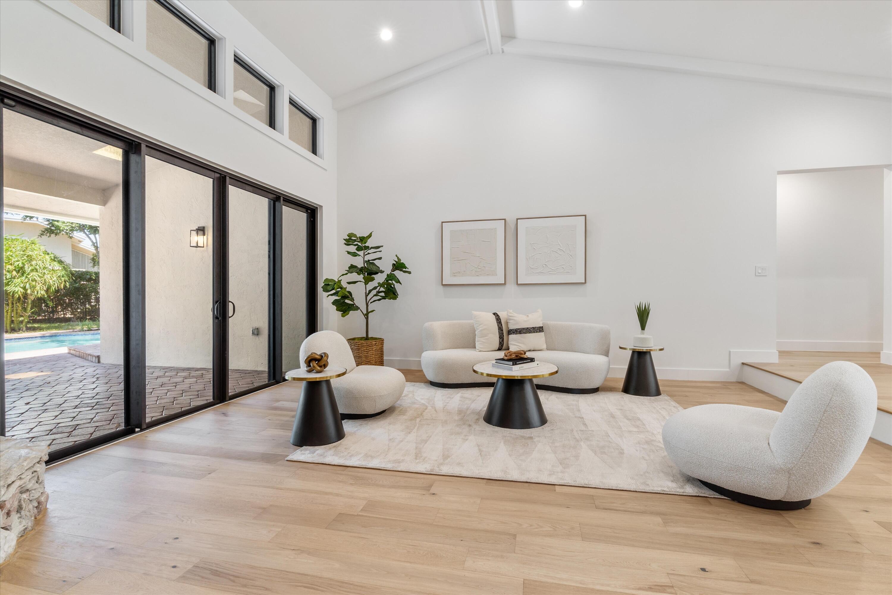 BOCA RATON BATH & TENNIS - Residential