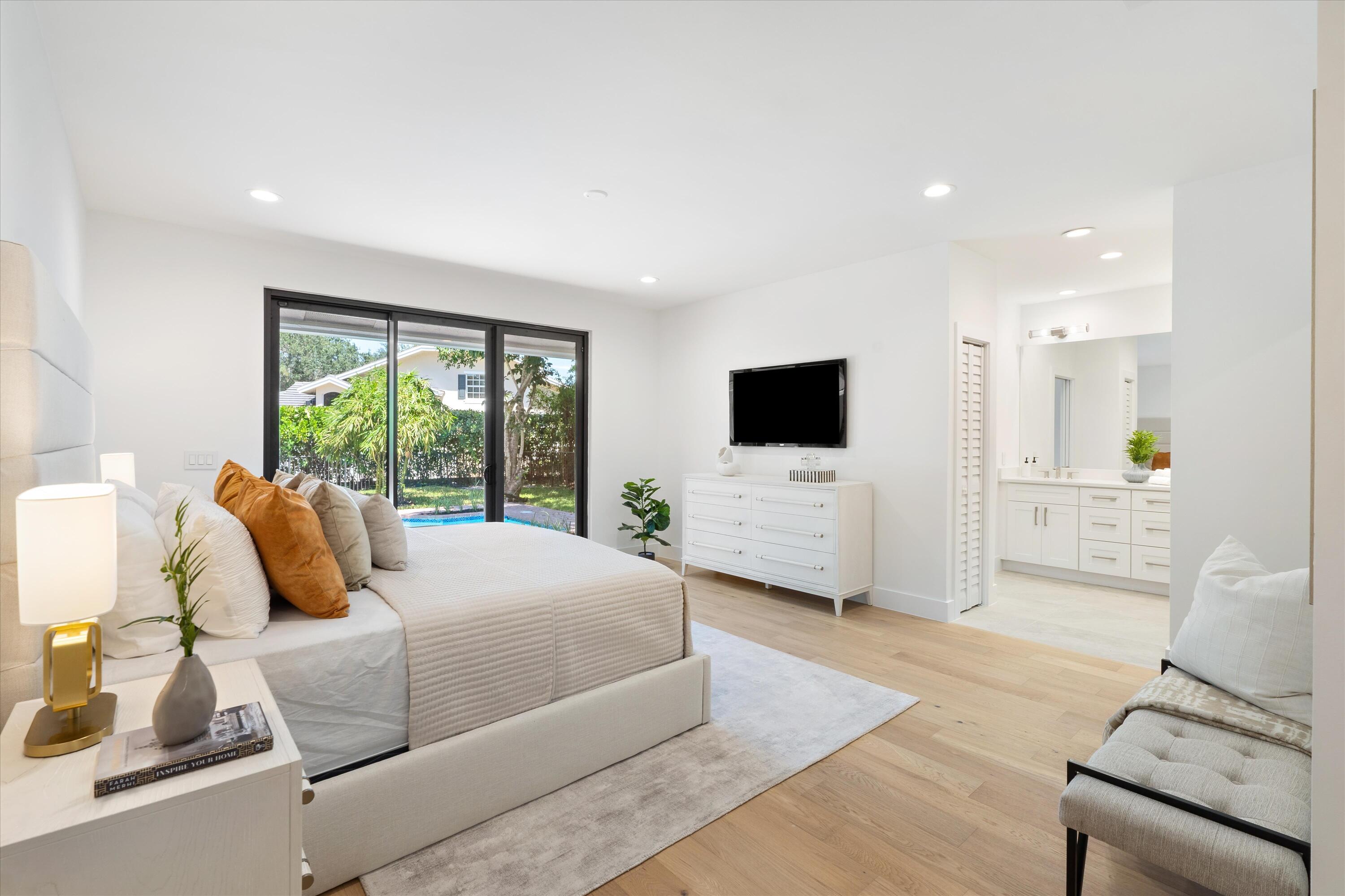 BOCA RATON BATH & TENNIS - Residential