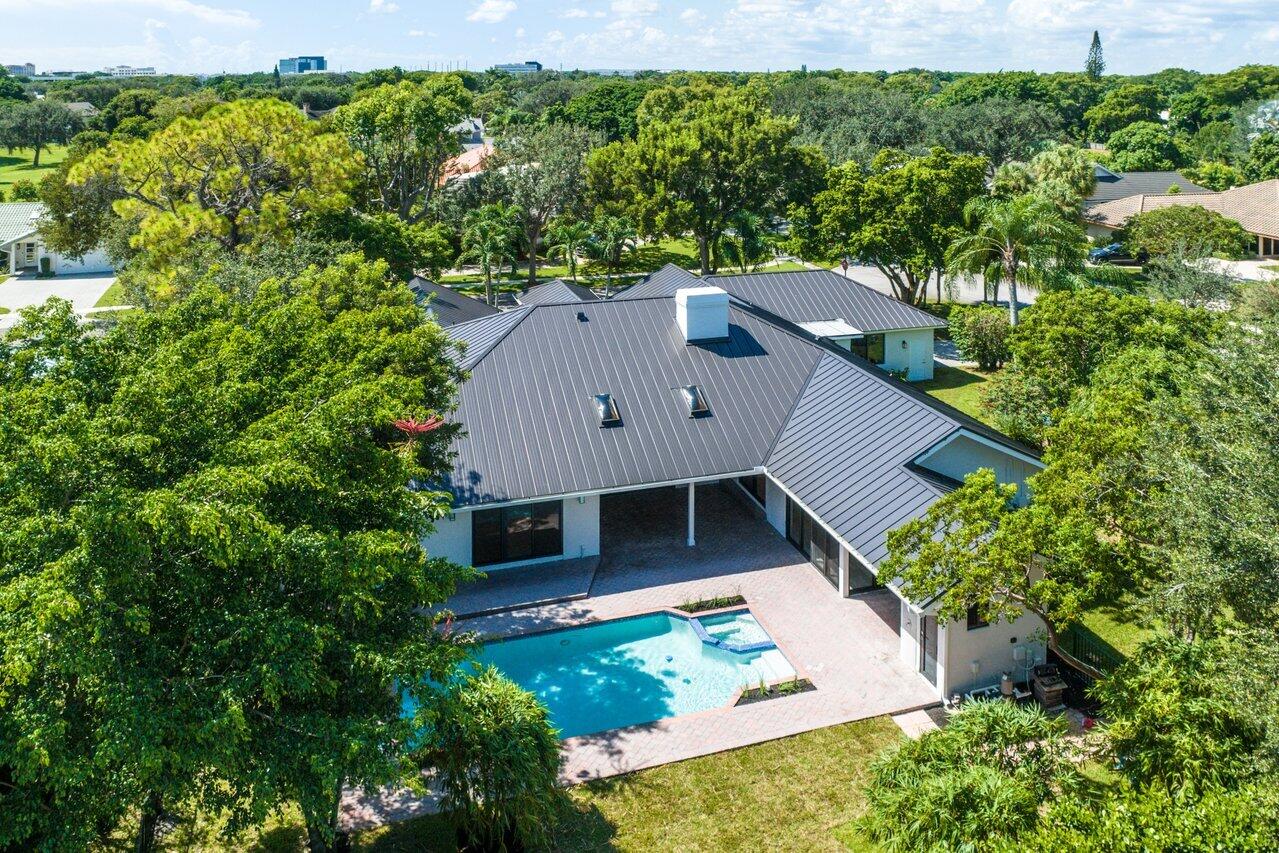 BOCA RATON BATH & TENNIS - Residential