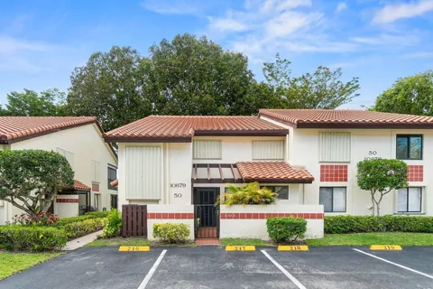 10679 Ocean Palm Way Unit 101, Boynton Beach, FL MLS: R11090680