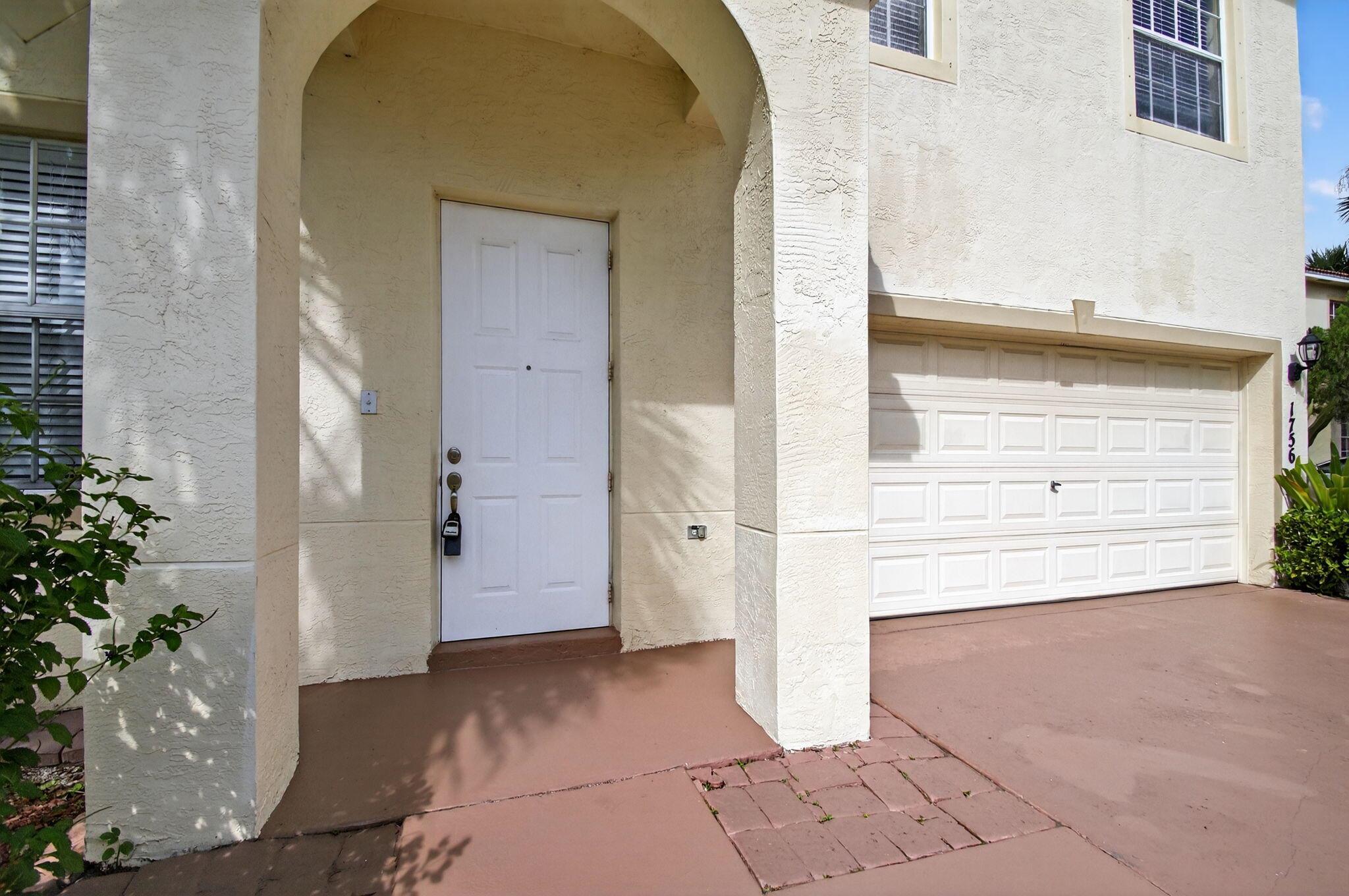 Properties 1756 Pierside Circle