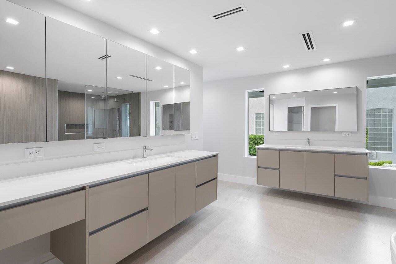 Delaire Country Club - Residential