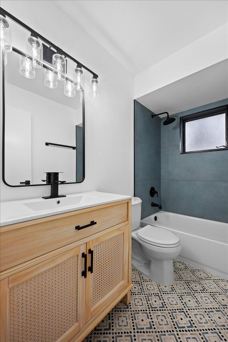 JILLWOOD ACRES - Residential