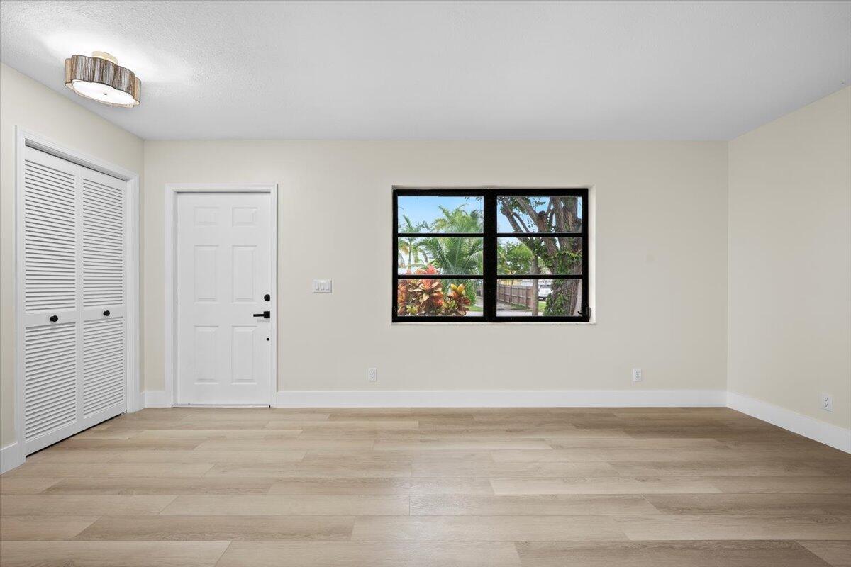 JILLWOOD ACRES - Residential