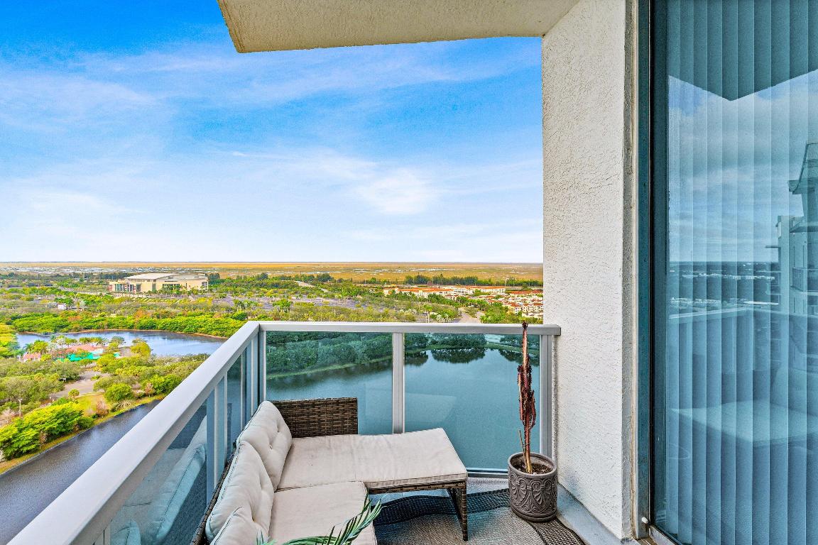 Tao Sawgrass - Residential