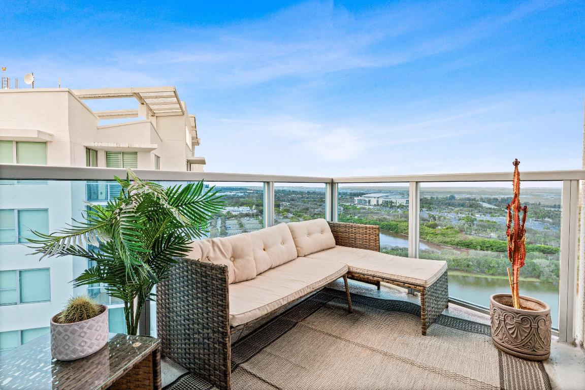 Tao Sawgrass - Residential