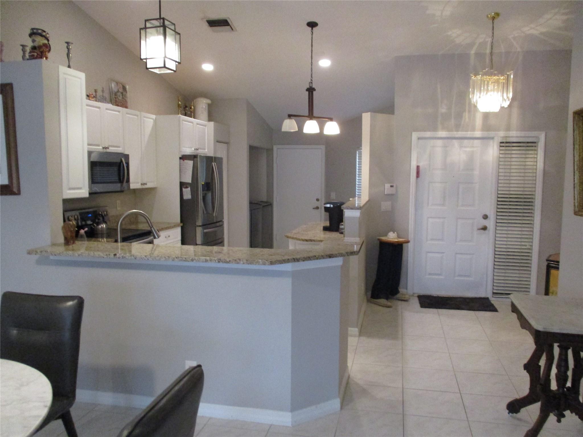 Floral Lakes 1 - Residential