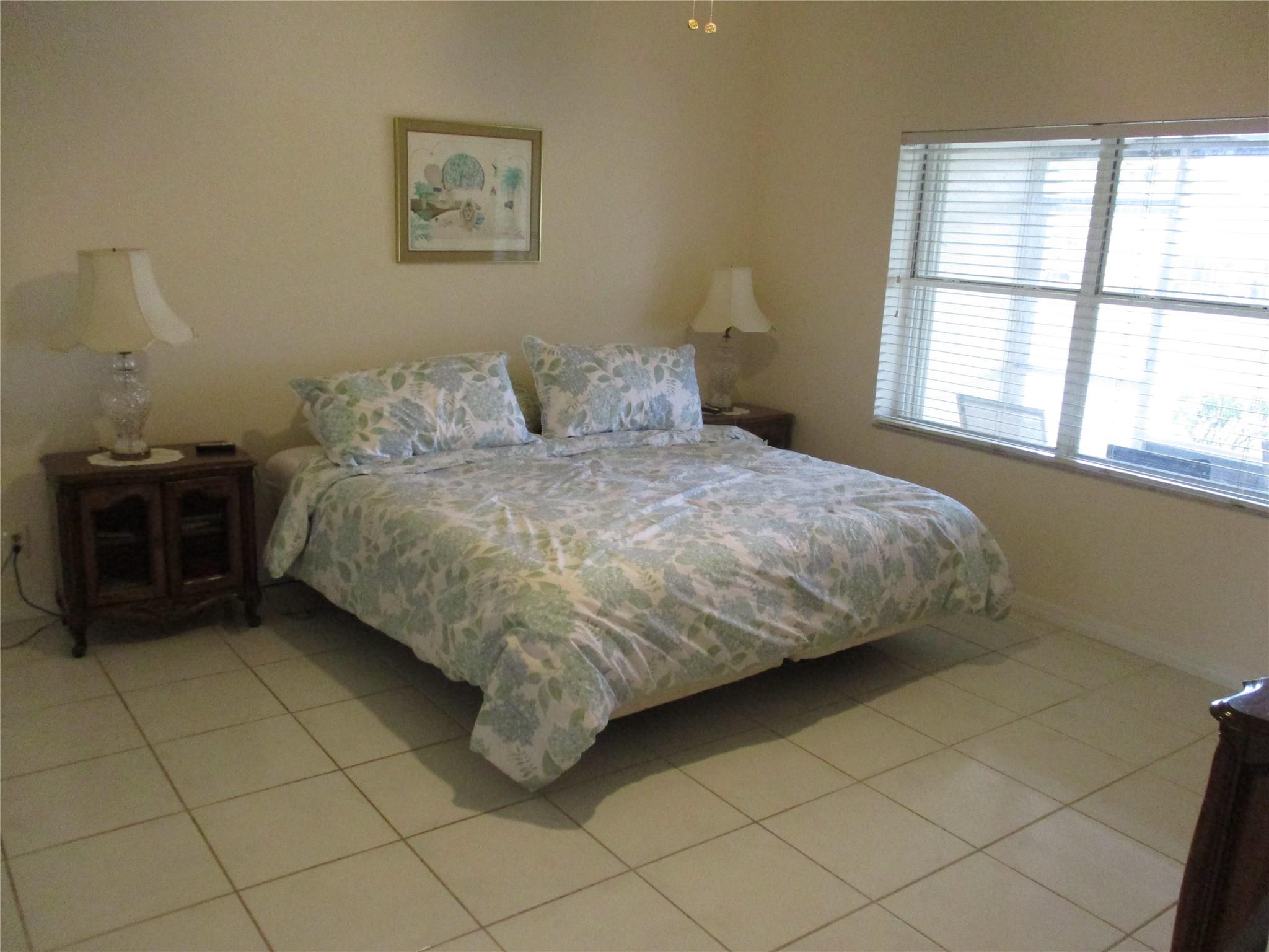 Floral Lakes 1 - Residential