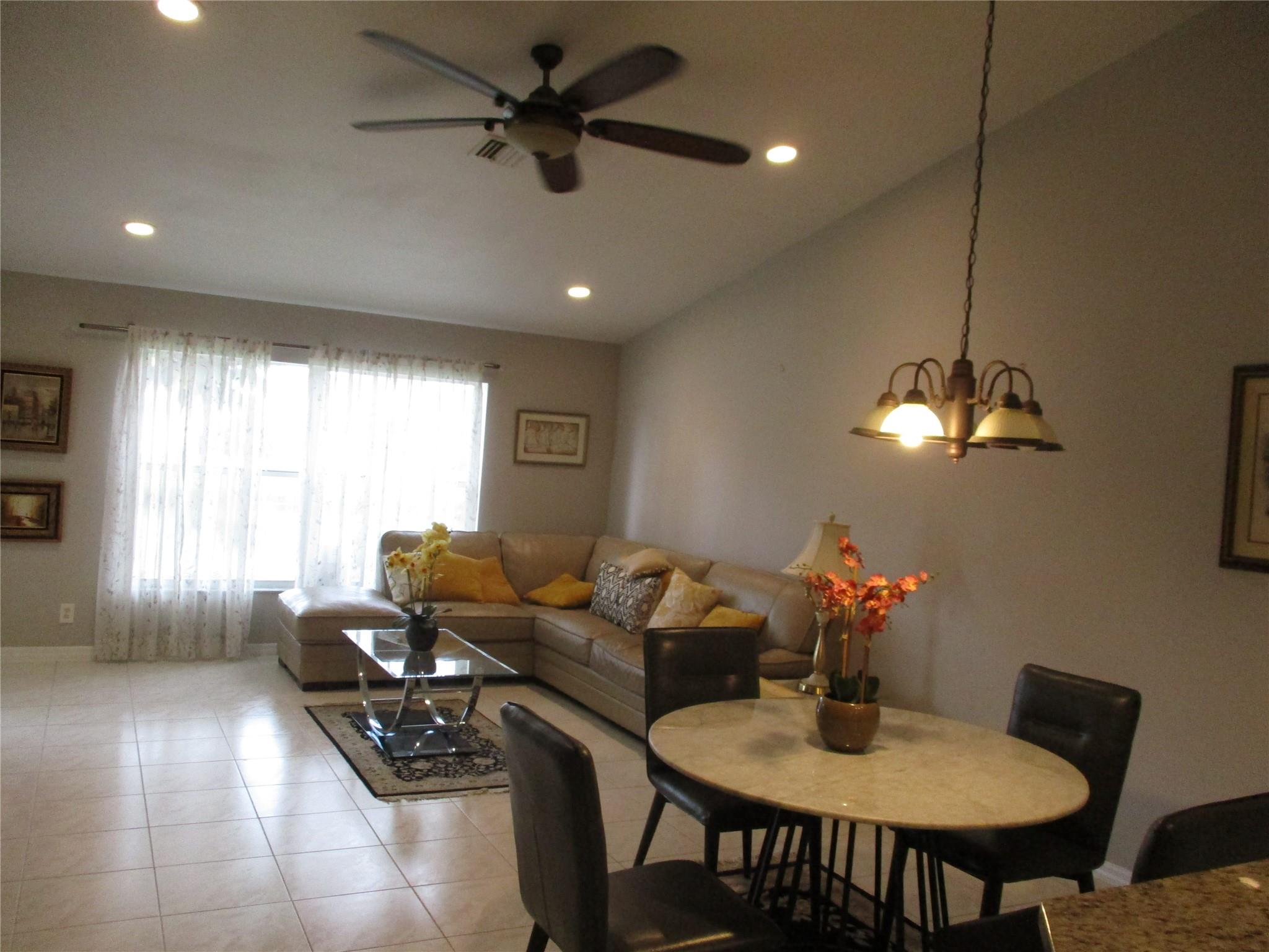 Floral Lakes 1 - Residential