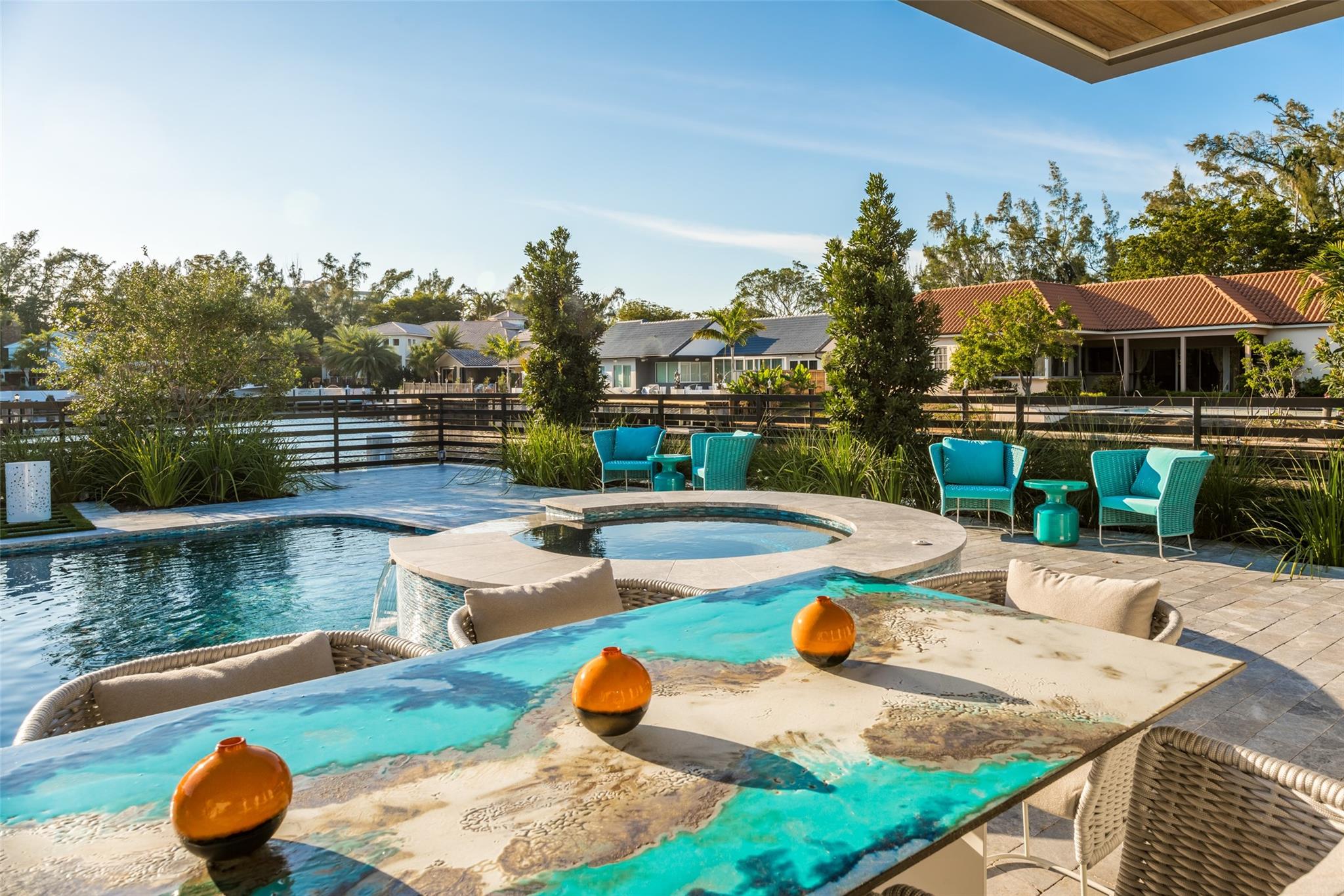 Bay Colony Sec Of The - Residential