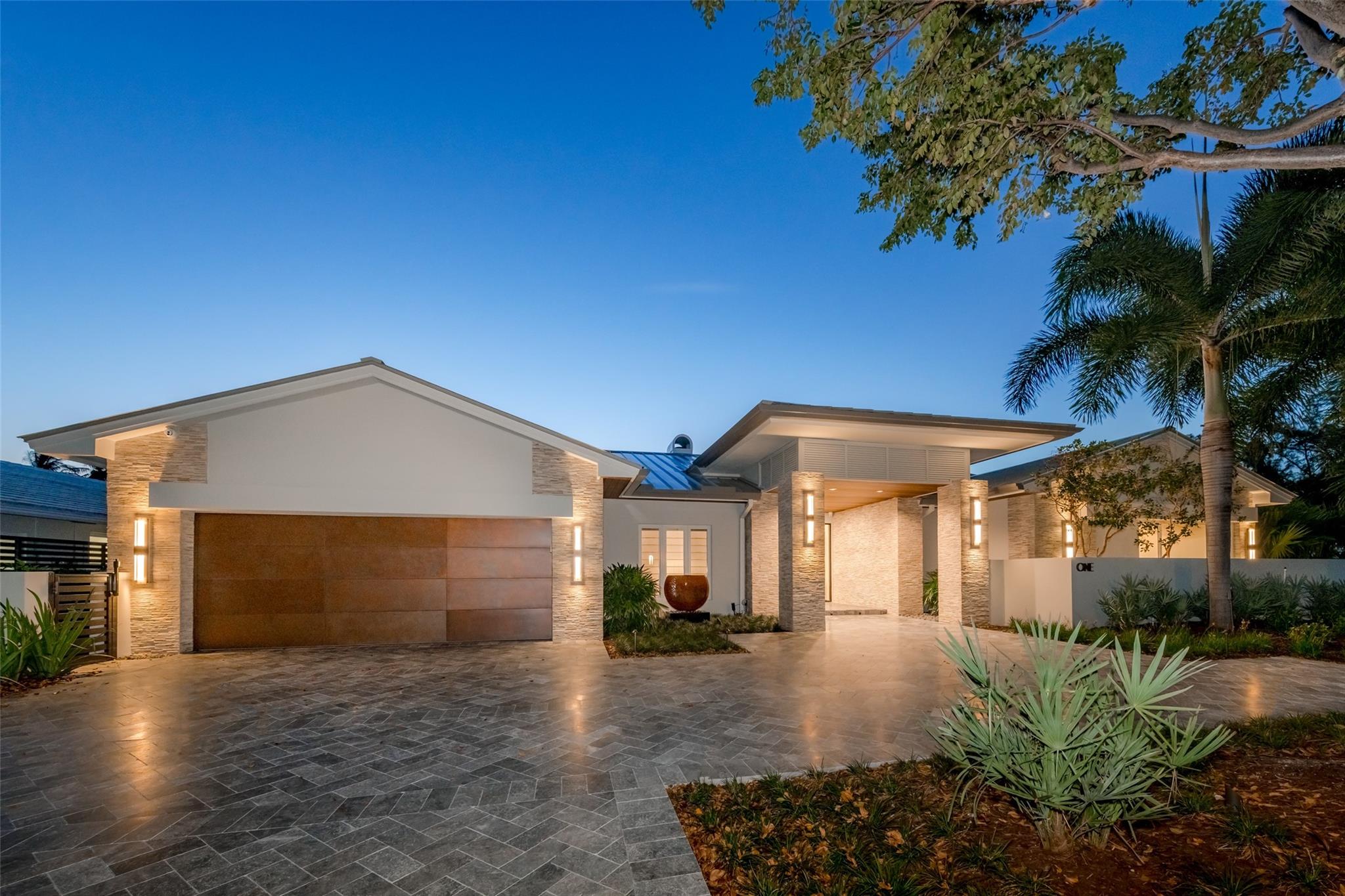 Bay Colony Sec Of The - Residential