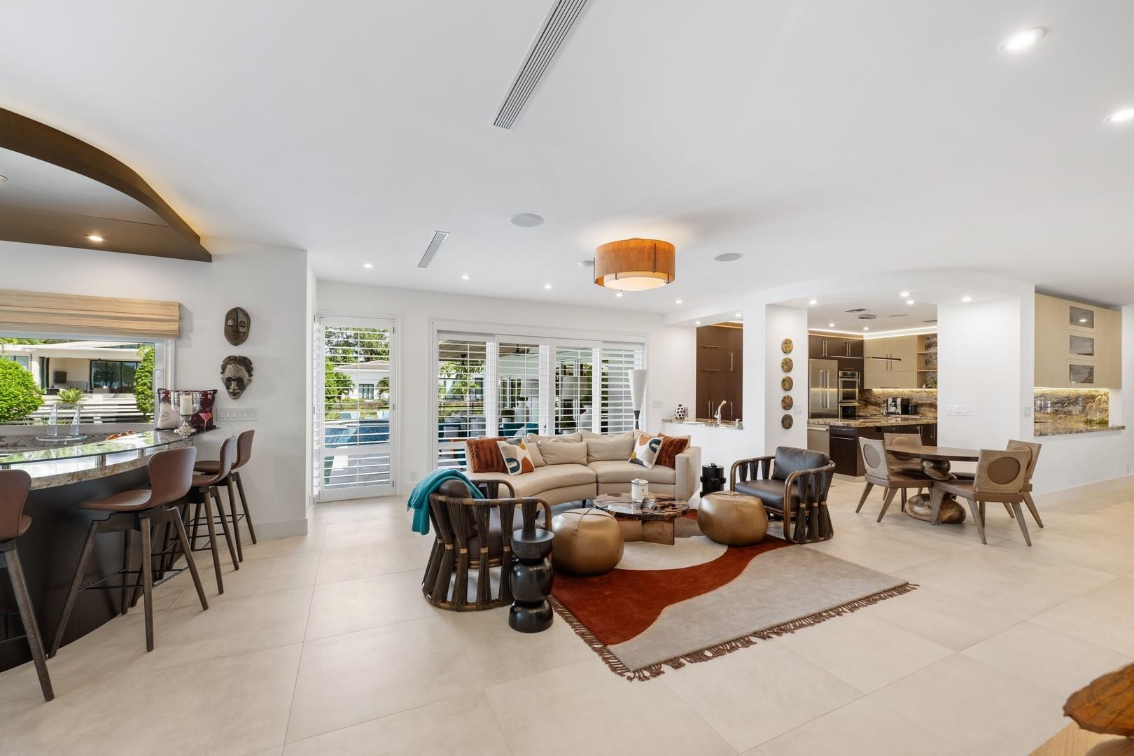 Bay Colony Sec Of The - Residential