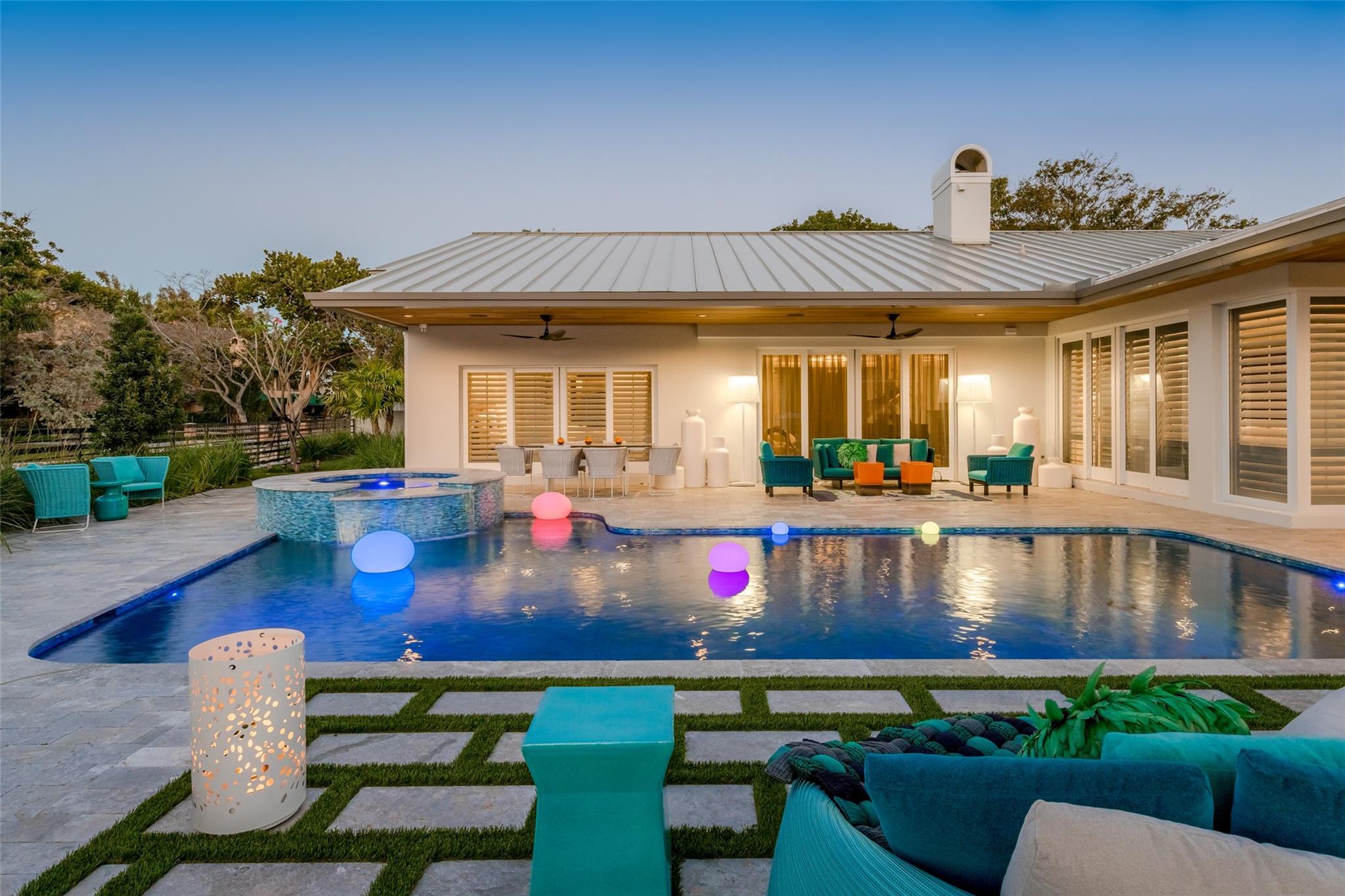 Bay Colony Sec Of The - Residential