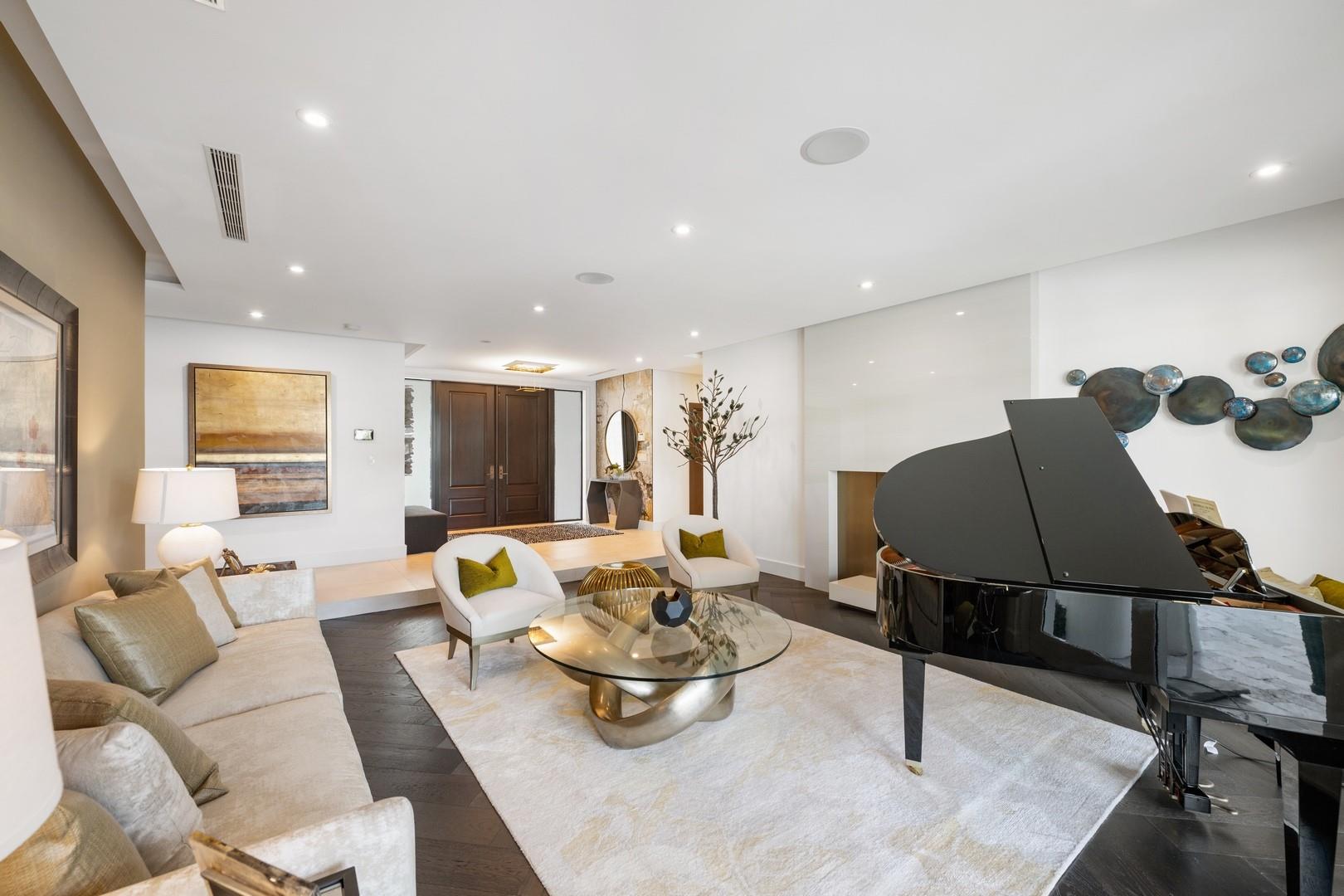 Bay Colony Sec Of The - Residential